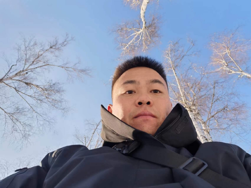 寻愿的第二张照片--海峡交友网
