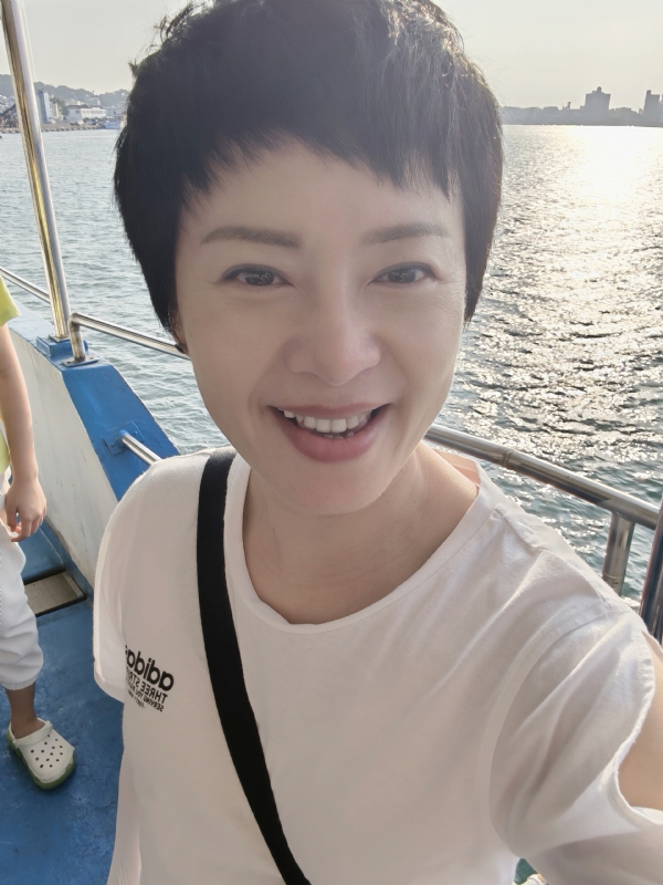 Tina的第一张照片--海峡交友网