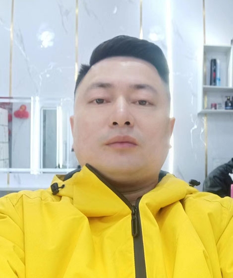 曾哥的第一张照片--海峡交友网