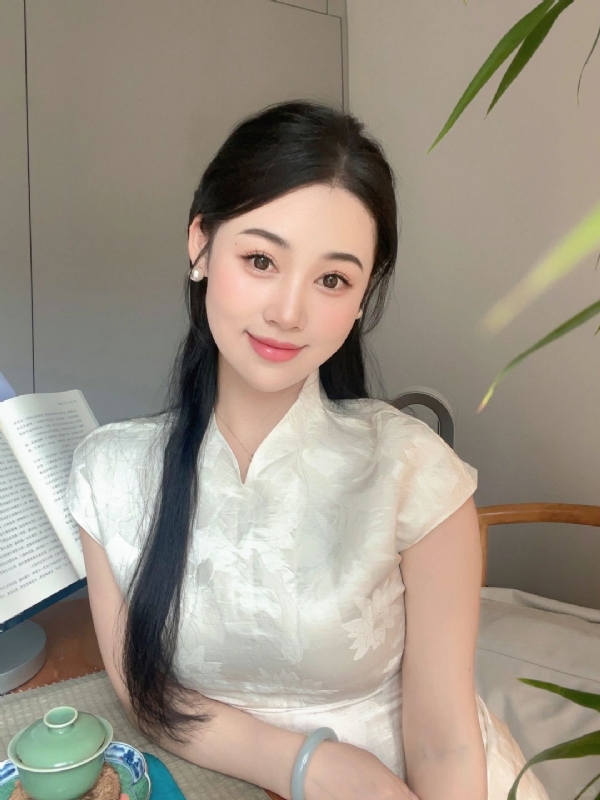 小慧的第一张照片--海峡交友网