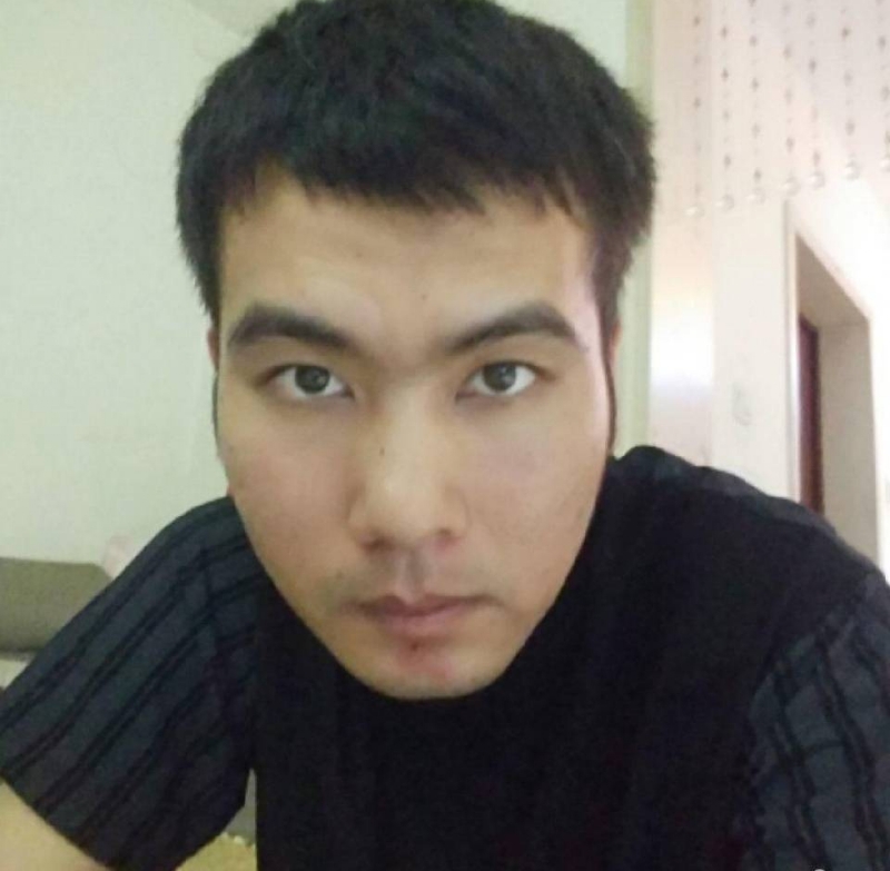 哭泣的小三的第四张照片--海峡交友网