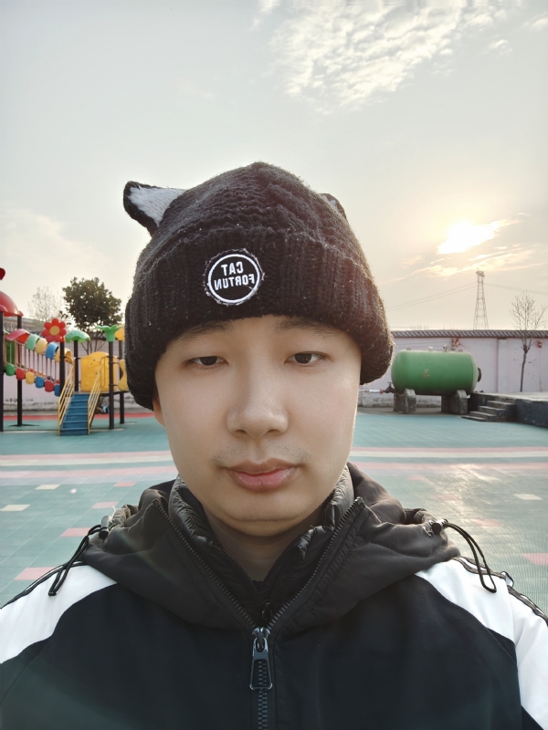 王连杰的第一张照片--海峡交友网
