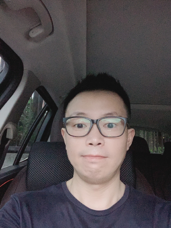 十一的第一张照片--海峡交友网
