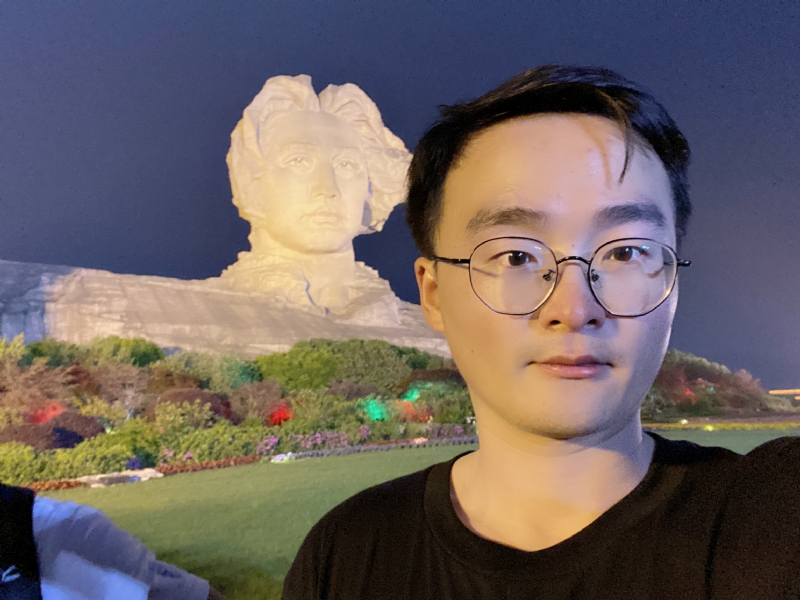 驻足的第一张照片--海峡交友网