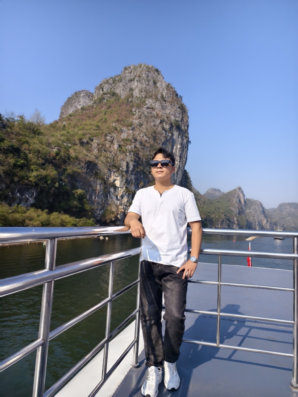 墨痕的第二张照片--海峡交友网