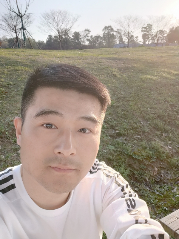 一凡的第一张照片--海峡交友网