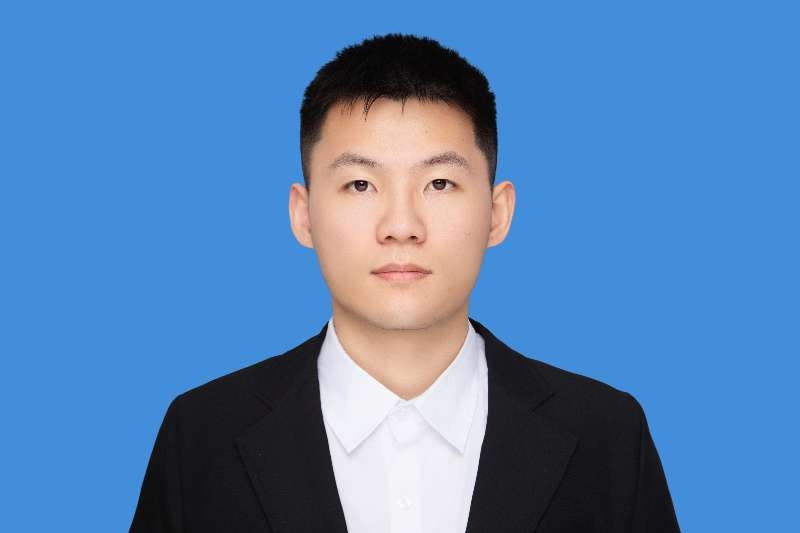 小应的第一张照片--海峡交友网