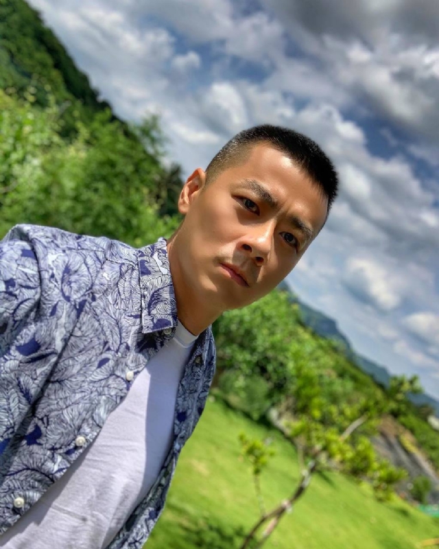 蓝天的第二张照片--海峡交友网