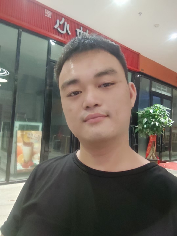 寻找另一半的第二张照片--海峡交友网